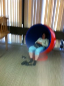 womb chair